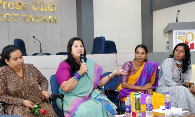 ആരോഗ്യവകുപ്പിന്‍റെ ‘ആരോഗ്യം ആനന്ദം-അകറ്റാം അർബുദം’ കാമ്പയിന്‍റെ ജില്ലയിലെ അംബാസിഡറായി തന്നെ തെരഞ്ഞെടുത്തത്​ ഭാഗ്യമായി കരുതുന്നുവെന്ന് നിഷ ജോസ് കെ. മാണി.