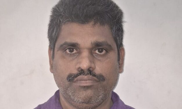 അരി, പഞ്ചസാര, കാപ്പിപ്പൊടി പിന്നെ ഹാൻസും… പലചരക്കു കടയിലെ ലഹരി കച്ചവടം പൊളിച്ച് കറുകച്ചാൽ പോലീസ്