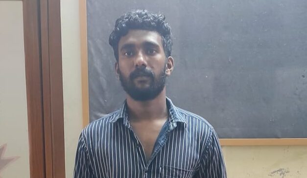 അച്ഛനെ കൊന്ന പ്രതി മകനെ പിക്കപ്പ് ഇടിപ്പിച്ചു കൊല്ലാൻ ശ്രമിച്ചു, പ്രതി പിടിയിൽ