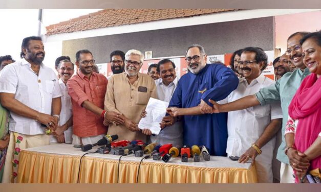 ബിജെപിയിലെ സാമുദായിക സമവാക്യം മാറുന്നു. വെട്ടിലായി വെള്ളാപ്പള്ളി പക്ഷം