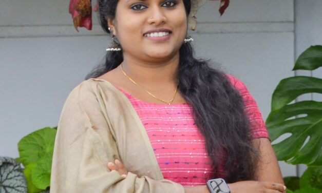 പി.ആർ. അനുപമ, ഹൈമി ബോബി ജില്ലാ പഞ്ചായത്ത് സ്ഥിരം സമിതി അധ്യക്ഷർ