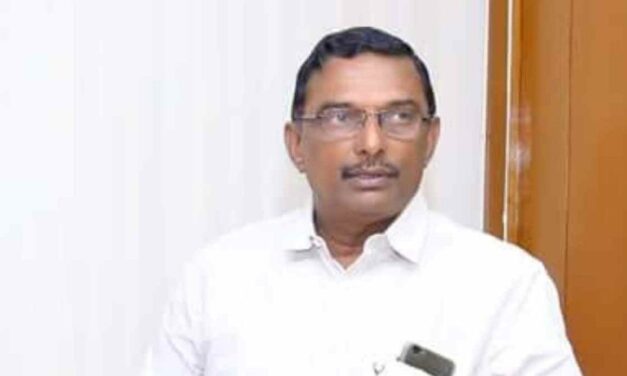 വീണാ ജോര്‍ജിനെ സംസ്ഥാന സമിതിയില്‍ പരിഗണിച്ച നടപടിയെ വിമര്‍ശിച്ച പത്തനംതിട്ടയില്‍നിന്നുള്ള മുതിര്‍ന്ന നേതാവ് എ പത്മകുമാറിനെതിരേ സിപിഎം നടപടിയെടുത്തേക്കും, നാളത്തെ ജില്ലാ കമ്മിറ്റിയില്‍ വിഷയം ചര്‍ച്ചയാകും, 66-ാം വയസില്‍ താന്‍ റിട്ടയര്‍ ചെയ്‌തെന്ന് കരുതുകയാണെന്നും പത്മകുമാര്‍