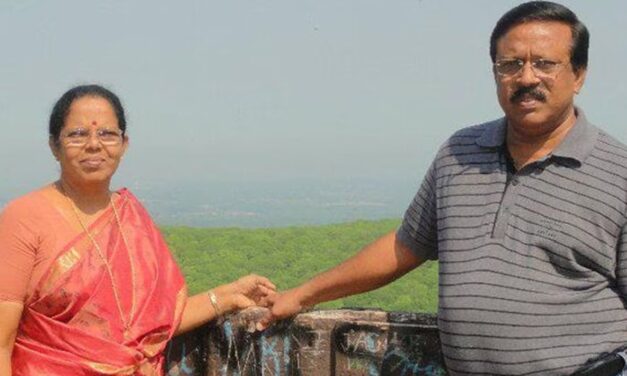കോട്ടയം ഇന്ദ്രപ്രസ്ഥം ഓഡിറ്റോറിയം ഉടമയുടെയും ഭാര്യയുടെയും മരണം കൊലപാതകമെന്ന് സ്ഥിരീകരണം;  രണ്ടു മുറികളിലായി മൃതദേഹങ്ങൾ രക്തംവാർന്ന നിലയിൽ ; വസ്ത്രങ്ങളില്ല : ആസാം സ്വദേശിയായ ആള്‍ കസ്റ്റഡിയില്‍