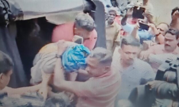കൊടുംക്രൂര കൊലപാതകത്തിന്റെ ചുരുളഴിക്കാന്‍ പോലീസ്. പ്രതിയുമായി തെളിവെടുപ്പ് നടത്തി സിസിടിവി ഹാര്‍ഡ് ഡിസ്‌ക് കണ്ടെത്തി