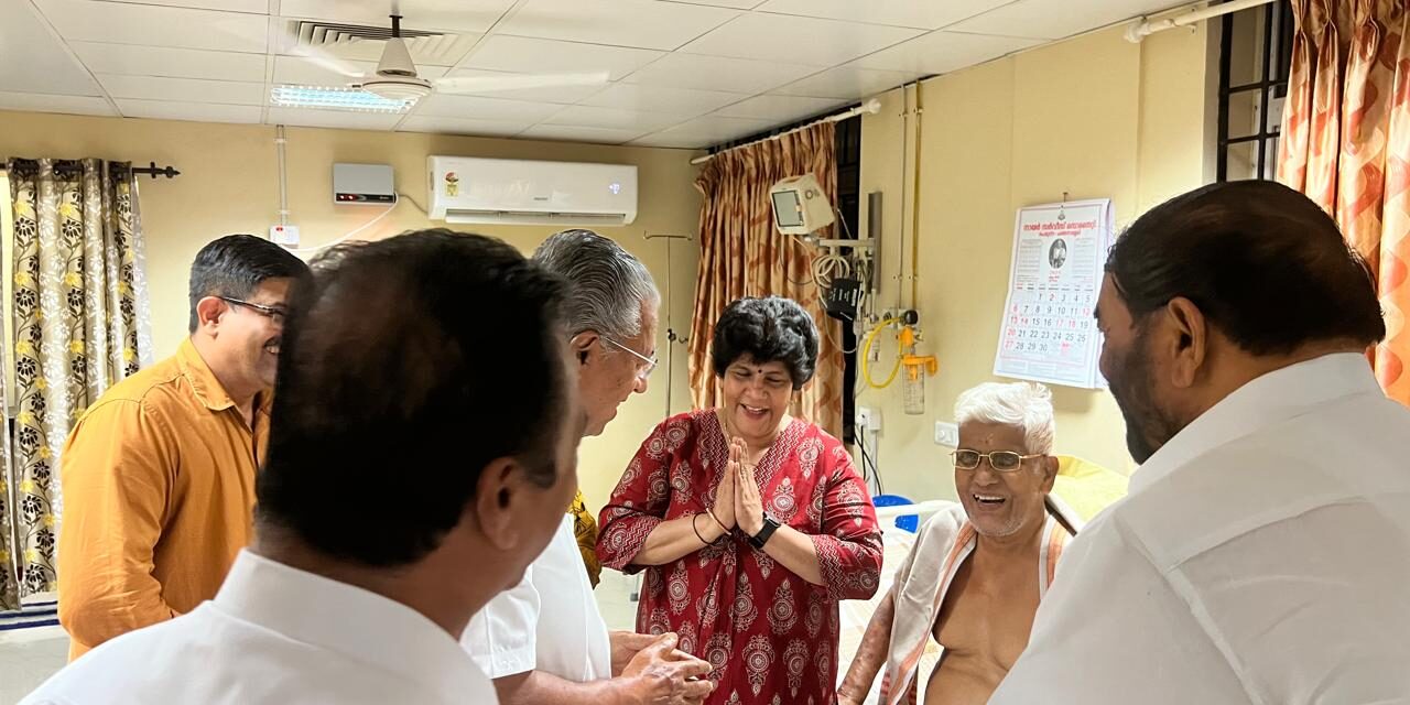 മുഖ്യമന്ത്രി എന്‍.എസ് എസ് ജനറല്‍ സെക്രട്ടറിയെ ആശുപത്രിയില്‍ സന്ദര്‍ശിച്ചു