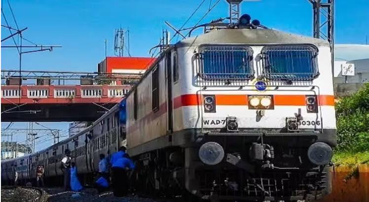 തിരുവനന്തപുരം നോര്‍ത്ത്-മംഗളൂരു സ്‌പെഷല്‍ ട്രെയിന്‍ സര്‍വീസ് പുനരാരംഭിക്കുന്നു