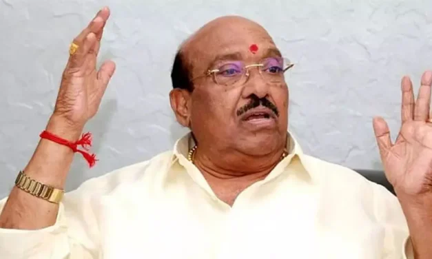 തന്റെ പ്രസംഗം അടർത്തിയെടുത്ത് താൻ മുസ്‌ലിം വിരുദ്ധനാണെന്ന് സമർത്ഥിക്കുവാൻ ചില മാധ്യമങ്ങൾ ശ്രമിച്ചുവെന്ന് വെള്ളാപ്പള്ളി