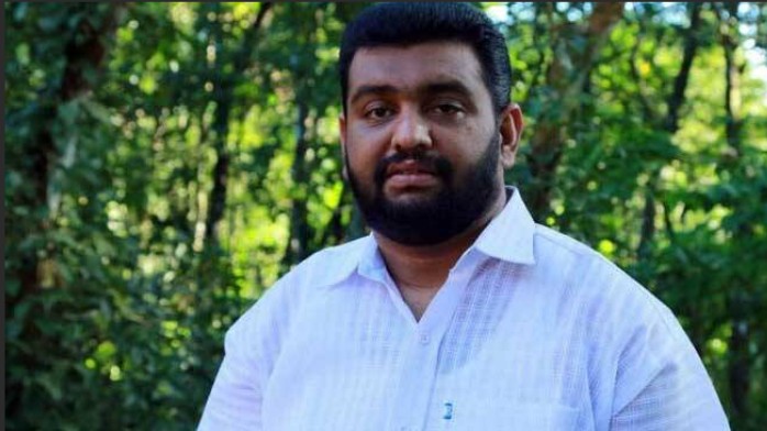 ദേവസ്വം മന്ത്രി പൂരനഗരിയിൽ മത ചിഹ്നങ്ങൾക്ക് വിലക്ക് ഏർപ്പെടുത്തിയത് താലിബാനിസത്തിൻ്റെ ട്രയൽ റൺ: എൻ .ഹരി