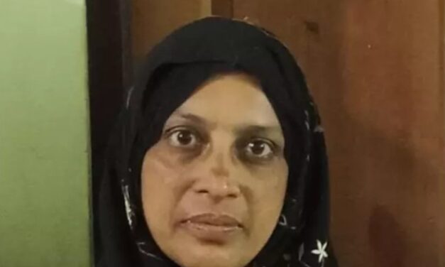 കാറില്‍ നിന്ന് വീട്ടിലേക്ക് കയറവെ മിന്നലേറ്റു; സ്‌ത്രീക്ക് ദാരുണാന്ത്യം