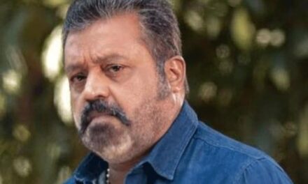 സുരേഷ് ഗോപി സഞ്ചരിച്ച കാര്‍ അപകടത്തില്‍പ്പെട്ടു.