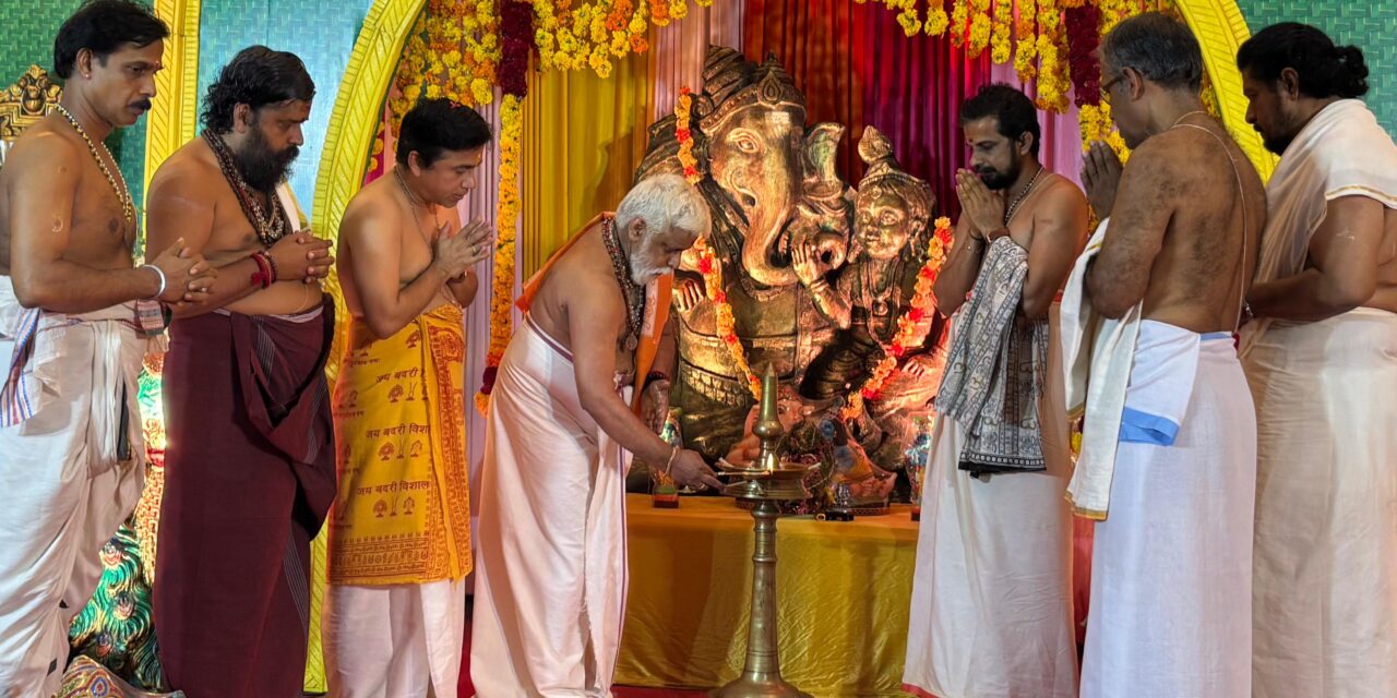 മള്ളിയൂര്‍ ഗണേശ പുരാണ ശ്രവണ പുണ്യത്തിലേക്ക്;ഭക്തിയുടെ നിറവില്‍ ഗണേശപുരാണ സപ്താഹ യജ്ഞത്തിന് തിരിതെളിഞ്ഞു