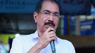 അഴിമതിയില്‍ മുങ്ങിക്കുളിച്ച സര്‍ക്കാരിനെയാണ്  കേരളം കാണുന്നതെന്ന് കെപിസിസി പ്രസിഡന്റ് സണ്ണി ജോസഫ് എംഎല്‍എ.