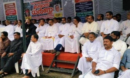 തീരദേശ സംരക്ഷണ പ്രതിഷേധം നടത്തിയ ലത്തീൻ കത്തോലിക്കാ വൈദികര്‍ക്കെതിരെ കേസ്