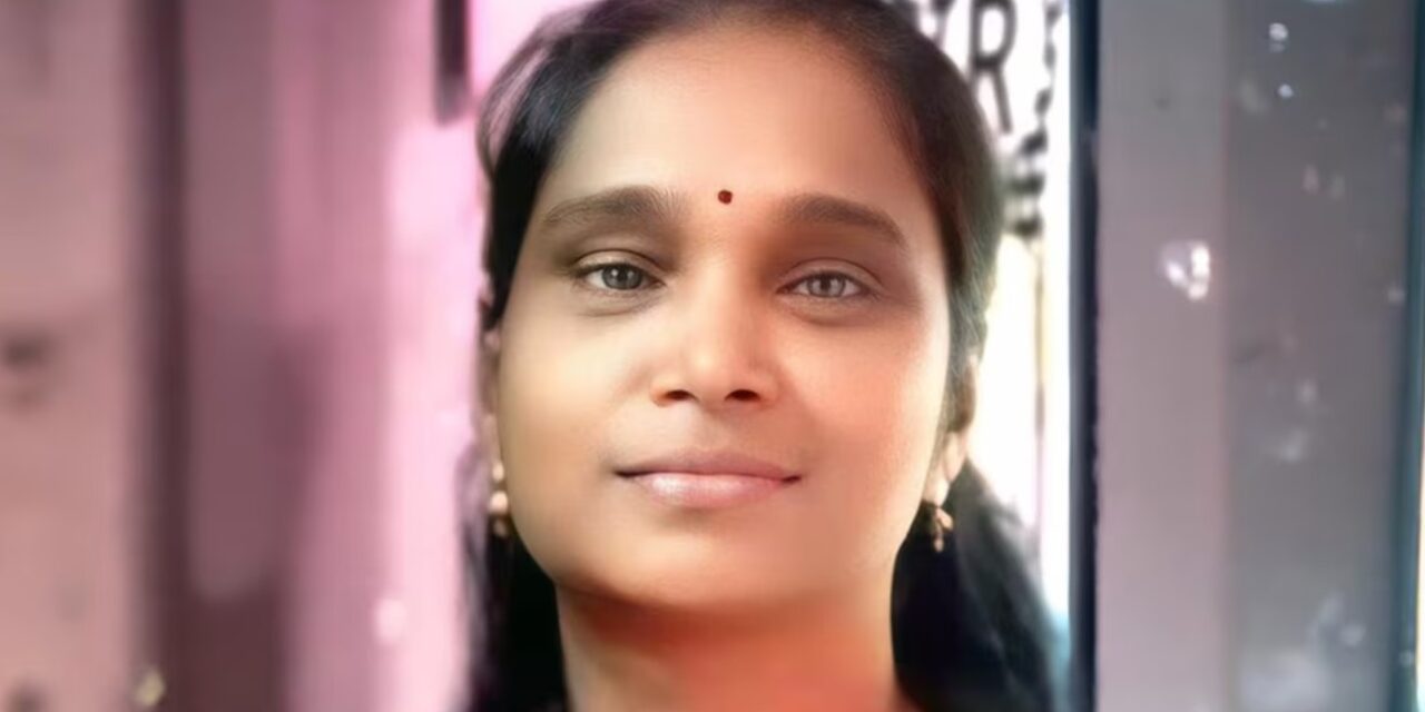 ട്രെയിനിൽ നിന്ന് പുഴയിലേക്ക് ചാടി; ചാലക്കുടിയിൽ ഹയർ സെക്കൻഡറി സ്കൂൾ അധ്യാപിക ആത്മഹത്യ ചെയ്തു