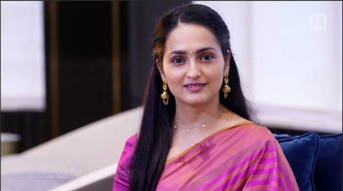 ഞാൻ 16 ആം വയസ്സിൽ അഞ്ചു വയസ്സുകാരന്റെ അമ്മ ആയി !  പ്രായം ആരും അറിയണമെന്ന് നിർബന്ധമില്ല : സം​ഗീത
