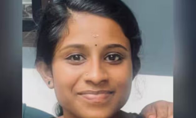 ഇടുക്കിയിൽ പതിനാറുകാരിയെ മരിച്ച നിലയിൽ കണ്ടെത്തി; മൃതദേഹം വീടിന് പിറകിലെ മുറിയിൽ, അന്വേഷണം ആരംഭിച്ചു