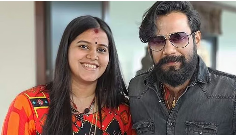 ‘ഞാൻ സുരക്ഷിതയാണ്, സഹപ്രവര്‍ത്തകര്‍ മരിച്ചിട്ടുണ്ട്, നിരവധി പേരെ കാണ്മാനില്ല’; അഹമ്മദാബാദില്‍ നിന്നും എലിസബത്ത് : സുരക്ഷിതയായിരിക്കൂ ഡോക്ടര്‍ എന്ന് ബാല