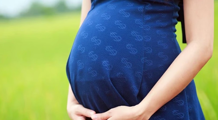 കൊല്ലത്ത് 14 കാരി 7 മാസം ഗർഭിണി; 19 വയസ്സുകാരൻ അറസ്റ്റിൽ