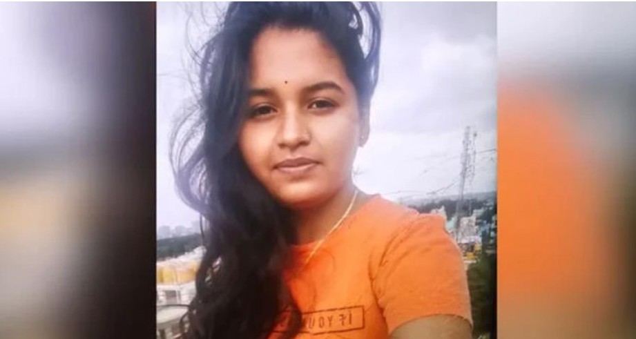 സുഹൃത്തുക്കള്‍ക്കൊപ്പം നിര്‍മ്മാണത്തിലിരിക്കുന്ന കെട്ടിടത്തില്‍  പാര്‍ട്ടി; റീല്‍സ് എടുക്കാന്‍ 13-ാം നിലയിലേക്ക് കയറി; താഴെ വീണ് യുവതിക്ക് ദാരുണാന്ത്യം, ദുരൂഹത