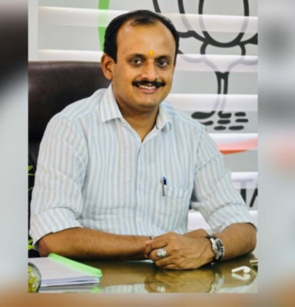 രക്ഷാപ്രവർത്തനം വൈകിപ്പിക്കാൻ സാഹചര്യം സൃഷ്ടിച്ച മന്ത്രിമാർ രാജിവെക്കണം. ജി. ലിജിൻ ലാൽ