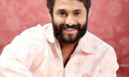 കൊച്ചി ആകാശത്ത് ആശങ്കയുടെ മണിക്കൂറുകള്‍ രണ്ടു ലാന്റിംഗ് ശ്രമം പാളി: വനിതാ പൈലറ്റ് പിന്നീട് സുരക്ഷിതമായി ഇറക്കി