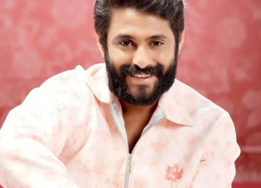 കൊച്ചി ആകാശത്ത് ആശങ്കയുടെ മണിക്കൂറുകള്‍ രണ്ടു ലാന്റിംഗ് ശ്രമം പാളി: വനിതാ പൈലറ്റ് പിന്നീട് സുരക്ഷിതമായി ഇറക്കി