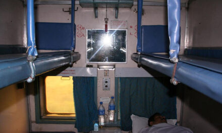 ട്രെയിന്‍ റിസര്‍വേഷനില്‍ ഇനി ഉറപ്പാകുന്ന ടിക്കറ്റുകള്‍ മാത്രം വെയ്റ്റ് ലിസ്റ്റില്‍. ആകെ ബര്‍ത്തിന്റെ 25 ശതമാനം മാത്രം വെയ്റ്റ് ലിസ്റ്റില്‍