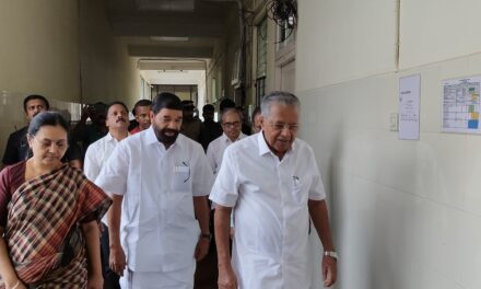 മുഖ്യമന്ത്രി കോട്ടയം മെഡിക്കൽ കോളേജ് സന്ദർശിച്ചു
