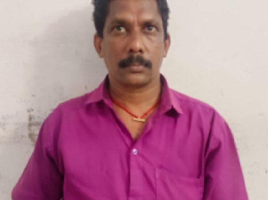 കുമരകത്തെ കഴുത്തറപ്പൻ ബ്ലേഡ് മാഫിയ തലവൻ പോലീസ് പിടിയിലായി :കണ്ടെടുത്തത് ലക്ഷക്കണക്കിന് രൂപയും ഇതര രേഖകളും