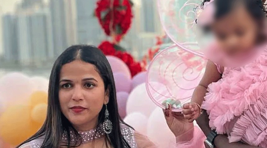 സ്ത്രീധനത്തിന്റെ പേരില്‍ നിരന്തരം പീഡിപ്പിച്ചിട്ടും വിവാഹ ബന്ധം തുടരാൻ  വിപഞ്ചിക  ആഗ്രഹിച്ചു : കയറിന്‍റെ ഒരറ്റത്ത് പിഞ്ചുകുഞ്ഞു  മറുഭാഗത്ത് അമ്മയും; ഷാര്‍ജയില്‍ മരിച്ച കൊല്ലം സ്വദേശിനിയുടെയുടെ മകളുടെയും മരണത്തിൽ വിശദമായ അന്വേഷണം വേണമെന്ന്  ബന്ധുക്കള്‍