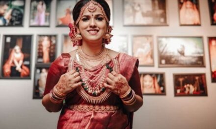 ‘എന്നെ പട്ടിയെപ്പോലെ തല്ലിയിട്ടുണ്ട്, ആഹാരം തന്നില്ല, അമ്മായിയച്ചൻ മോശമായി പെരുമാറിയിട്ടും കണ്ടില്ലെന്ന് നടിച്ചു, സ്ത്രീധനം കുറഞ്ഞതിന്റെ പേരിൽ പിഡിപ്പിച്ചു ; നേരിട്ടത് ക്രൂരപീഡനം കൊലയാളികളെ വെറുതെ വിടരുത് മകളുടെ മുഖം കണ്ട് കൊതിതീര്‍ന്നിട്ടില്ല വിപഞ്ചികയുടെ ആത്മഹത്യക്കുറിപ്പ് പുറത്ത്