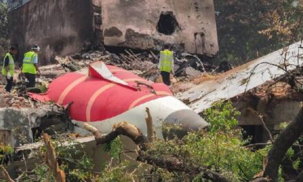 അഹമ്മദാബാദ് എയര്‍ ഇന്ത്യ അപകടം; ഫ്യുവല്‍ സ്വിച്ച് ഓഫാക്കിയത് മനപ്പൂർവം ; ഞെട്ടിയ്ക്കുന്ന വെളിപ്പെടുത്തലുമായി വ്യോമയാന വിദഗ്ധന്‍