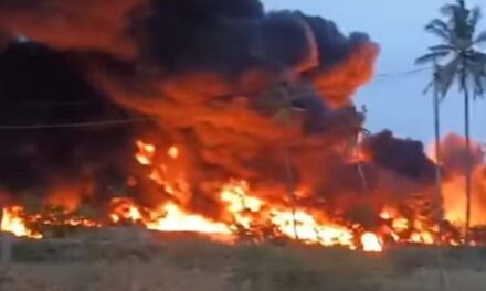 ഡീസല്‍ ട്രെയിന്‍ തീപിടിത്തം, അഗ്നിഗോളമായി ചരക്കു തീവണ്ടി, അട്ടിമറി സംശയം ചെന്നൈ – ആരക്കോണം ട്രെയിന്‍ ഗതാഗതം തടസപ്പെട്ടു