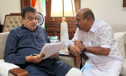 കോട്ടയം  കുമരകം വൈക്കം എറണാകുളം  ഇടനാഴി , കേന്ദ്ര മന്ത്രിക്ക് കരട് റിപ്പോർട്ട് സമർപ്പിച്ചു 