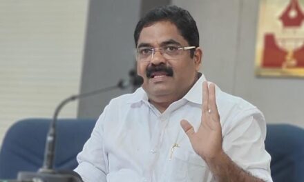 ചാറ്റ് ചെയ്ത് ചീറ്റ് ചെയ്യരുത് സജി മഞ്ഞക്കടമ്പിൽ