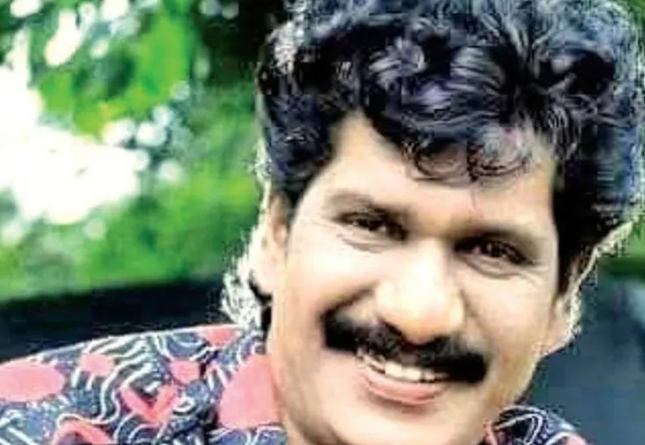 മിമിക്രി താരം പാലാ സുരേഷ് മരിച്ച നിലയിൽ