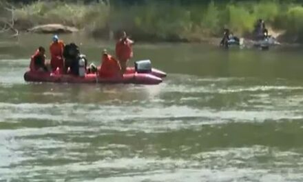 അച്ചന്‍കോവിലാറ്റില്‍ കുളിക്കാനിറങ്ങി; വിദ്യാർത്ഥികൾ ഒഴുക്കിൽപ്പെട്ടു; ഒരാളുടെ മൃതദേഹം കണ്ടെത്തി, മറ്റൊരാള്‍ക്കായി തെരച്ചില്‍