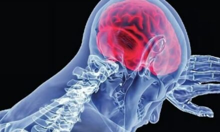 കോഴിക്കോട് ഒരാള്‍ക്ക് കൂടി അമീബിക് മസ്തിഷ്‌കജ്വരം; 43 കാരി മെഡിക്കല്‍ കോളജില്‍ ചികിത്സയില്‍