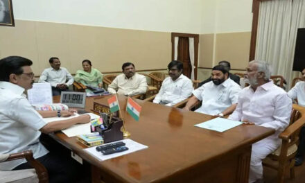 അയ്യപ്പ സംഗമത്തില്‍ നിന്ന് തമിഴ്‌നാട് മുഖ്യമന്ത്രി പിന്മാറുന്നതായി റിപ്പോര്‍ട്ട്. അയ്യപ്പഭക്തര്‍ക്കെതിരായ കേസ് പിന്‍വലിക്കൂ എന്ന് ബിജെപി