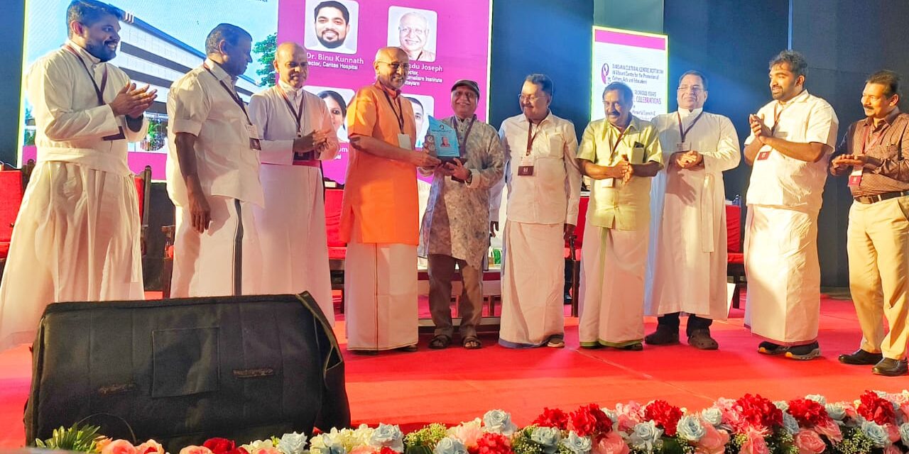 തേക്കിന്‍കാട് ജോസഫിന് ദര്‍ശനയുടെ ചാവറ അവാര്‍ഡ്. 85 ൻ്റെ നിറവിലും പുരസ്‌കാര തിളക്കം.