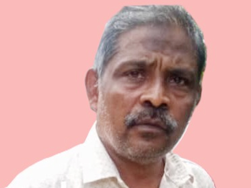 എരുമേലി-പേരൂര്‍തോട് റോഡില്‍ ശബരിമല തീര്‍ത്ഥാടകര്‍ സഞ്ചരിച്ച കാറിടിച്ച് സ്‌കൂട്ടര്‍ യാത്രക്കാരന് ദാരുണാന്ത്യം