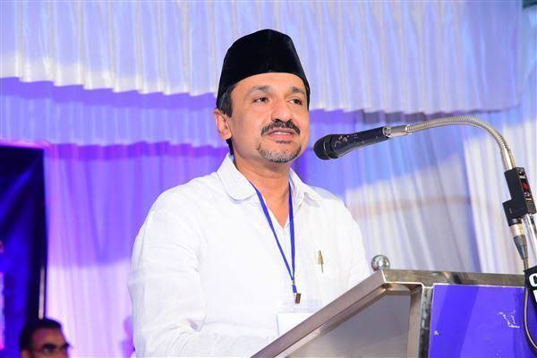 കന്യാസ്ത്രീകളുടെ അറസ്റ്റ് വഴി ന്യൂനപക്ഷങ്ങളെ പേടിപ്പെടുത്താൻ നീക്കം; ഭരണകൂട വേട്ടയാടലിനെതിരെ പോരാട്ടം തുടരണം -സാദിഖലി തങ്ങൾ