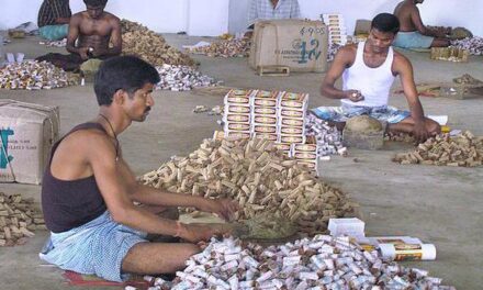 ബീഡിയെ തൊട്ടു പൊള്ളി കോണ്‍ഗ്രസ്