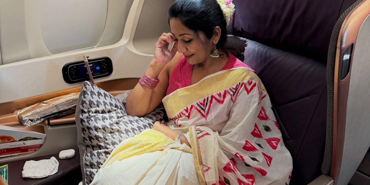 മൂല്ലപ്പൂ ചൂടിയതിന് നവ്യയ്ക്ക് ഒന്നരലക്ഷം പിഴ