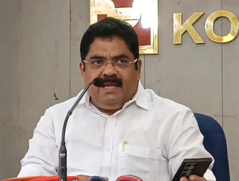 വ്യാജ ലൈംഗിക പീഢന പരാതി നൽകുന്നവരെ ജയിലിൽ അടക്കണം: സജി മഞ്ഞക്കടമ്പിൽ*