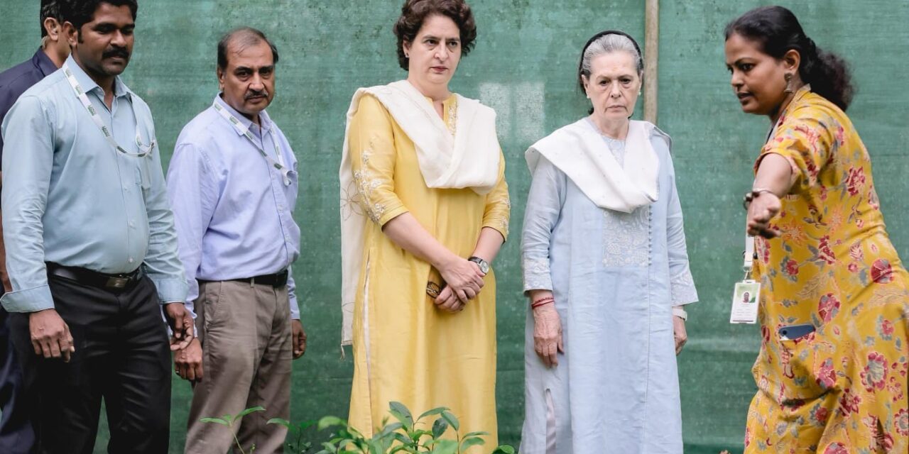 ഗാന്ധി കുടുംബം വയനാട്ടിൽ,  സ്വാമിനാഥൻ റിസർച്ച് ഫൗണ്ടേഷൻ സന്ദർശിച്ച് സോണിയ ഗാന്ധി, പ്രിയങ്ക ഗാന്ധി