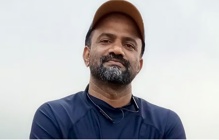 നിയമസഭയിലെ ഓണാഘോഷത്തിനിടെ ജീവനക്കാരൻ കുഴഞ്ഞു വീണു മരിച്ചു