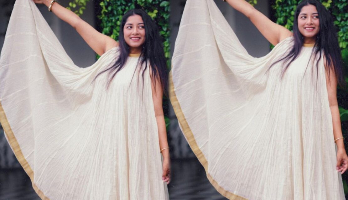 ഓണം കളറാക്കാന്‍ അടിപൊളി ലുക്കിൽ അനുമോള്‍