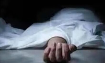 30കാരിയും 17കാരനും തമ്മില്‍ വഴിവിട്ട ബന്ധം; താൻ അച്ഛനോടു പറയുമെന്നു ആറുവയസ്സുകാരി; കഴുത്തുഞെരിച്ചു കൊന്ന് കിണറ്റില്‍ തള്ളി; വീട്ടമ്മയും കൗമാരക്കാരനും അറസ്റ്റിൽ