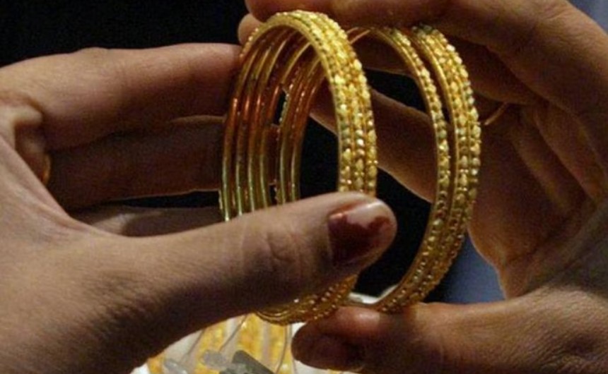 റോക്കറ്റ് വേഗത്തിൽ സ്വർണ്ണവില; പവന് 81,040 രൂപയായി